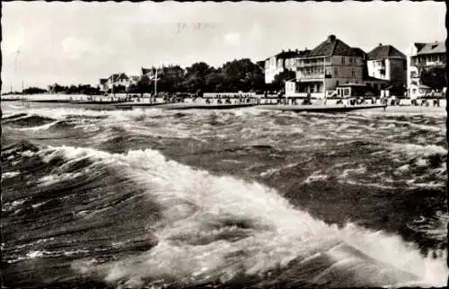 Ak Wyk auf Föhr Nordfriesland, Brandung, Strand