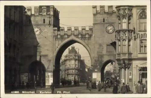 Foto Ak München, Karlstor