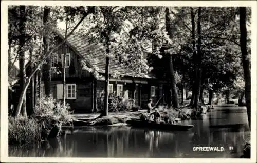 Foto Ak Spreewald-Motiv, Kanal, Haus am Ufer, Kahn