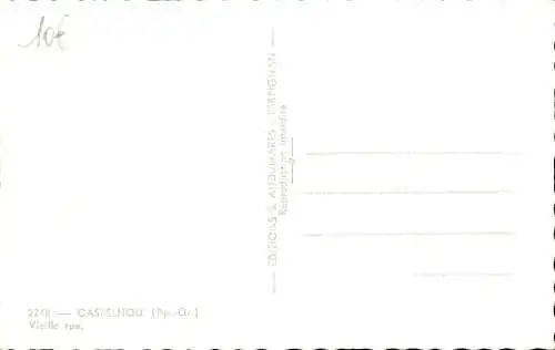 Ak Castelnou Pyrénées Orientales, Alte Straße, Treppe