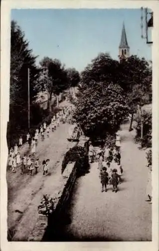 Ak Les Halles Rhône, Aerium Notre-Dame, Retour de promenade, Fillettes de 5 a 15 ans, Garconnets