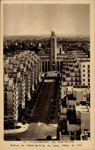 Ak Villeurbanne Rhône, Les Gratte-Ciel, Avenue de l'Hotel-de-Ville, Au fond, l'Hotel de Ville