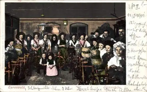 Ak Spinnstube im Spreewald, Trachten