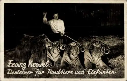 Ak Zirkus Aeros, Franz Kraml, Tierlehrer für Raubtiere und Eledanten