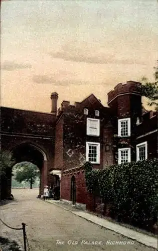 Ak Richmond upon Thames London England, alter Palast
