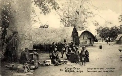 Ganzsachen Ak Kinshasa Léopoldville DR Kongo Zaire, Village Bateke