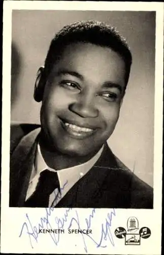 Ak Schauspieler und Sänger Kenneth Spencer, Portrait, Autogramm, Heia Safari