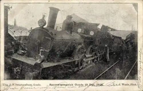 Ak Gouda Südholland Niederlande, Eisenbahnunfall 1902