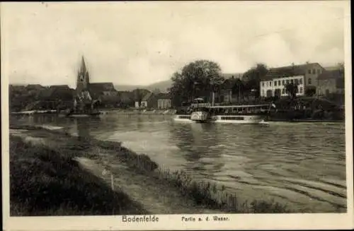 Ak Bodenfelde an der Weser, Teilansicht, Kirchturm