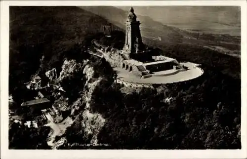 Ak Steinthaleben Kyffhäuserland in Thüringen, Kyffhäuser, Kaiser Wilhelm Denkmal, Fliegeraufnahme