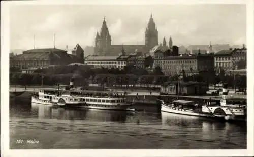 Ak Mainz am Rhein, Teilansicht, Dom, Stadthalle, Anleger, Raddampfer, Blick von der Brücke