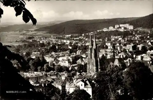 Ak Marburg an der Lahn, Totalansicht, Hessen-Preußen-Haus, Kirche