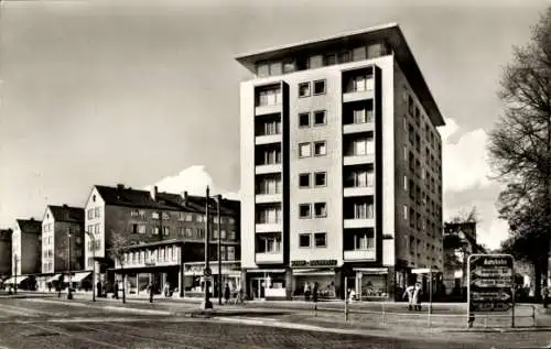 Ak Lübeck in Schleswig Holstein, Fackenburger Ecke Schwartauer Allee, Hotel, Schuh Buchholtz