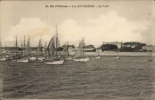 Ak La Cotinière Saint Pierre d'Oléron Charente Maritime, Hafen