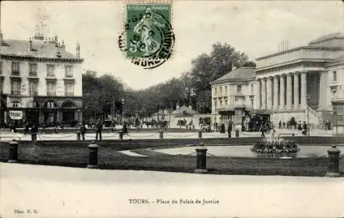 Ak Tours Indre et Loire, Place du Palais de Justice