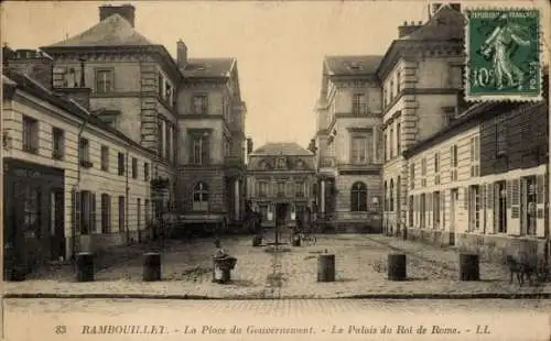 Ak Rambouillet Yvelines, Place du Gouvernement, Palais du Roi de Rome