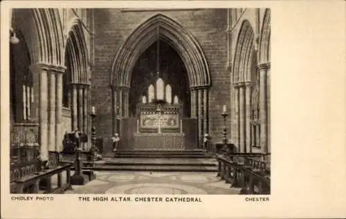Ak Chester Cheshire England, Hochaltar der Kathedrale