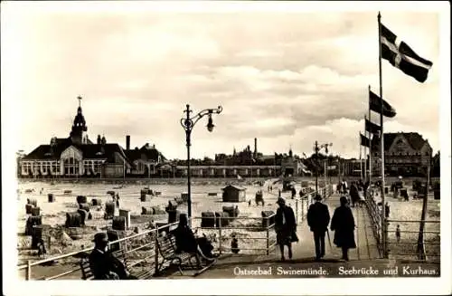 Ak Świnoujście Swinemünde Pommern, Seebrücke, Kurhaus