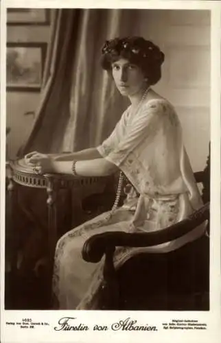 Ak Fürstin von Albanien, Sophie Helene Cecilie Prinzessin von Schönburg Waldenburg