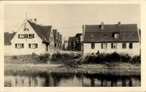 Ak Löderburg Staßfurt im Salzlandkreis, Uferseite, Wohnhäuser