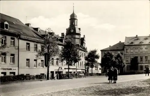 Ak Schleiz Thüringen, Rathaus am Markt, Kirche, Passanten