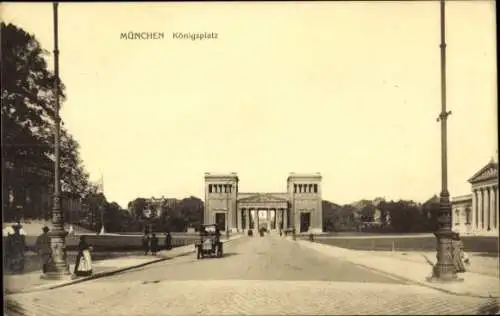 Ak München, Königsplatz