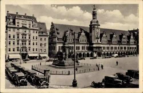 Ak Leipzig in Sachsen, Altes Rathaus, Denkmal