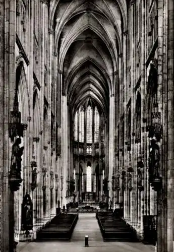 Ak Köln am Rhein, Dom, Mittelschiff