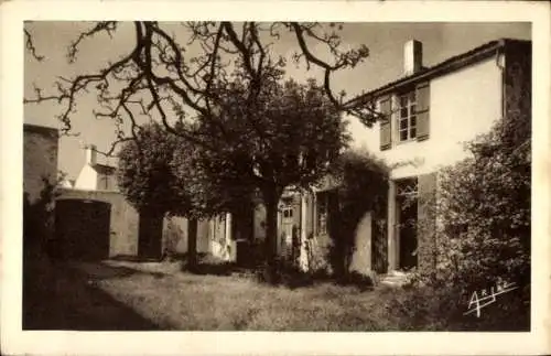 Ak Saint-Pierre-d'Oléron Charente Maritime, Das Haus der Ateules von Pierre Loti