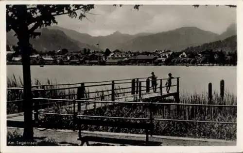 Ak Tegernsee in Oberbayern, Steg, Teilansicht