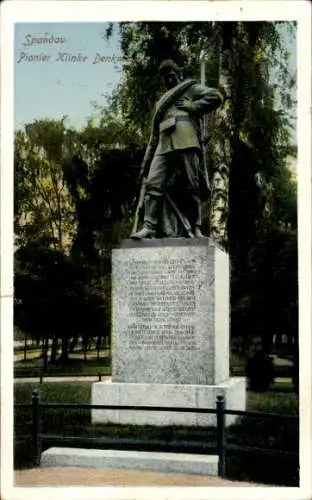 Ak Berlin Spandau, Pionier Klinke-Denkmal