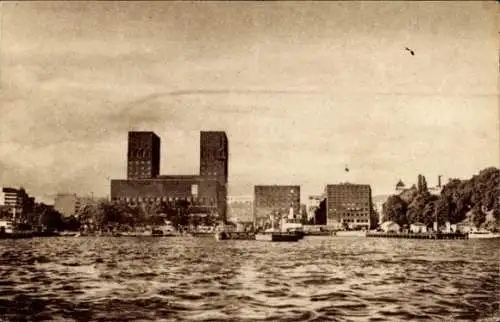 Ak Oslo Norwegen, Blick zum Rathaus