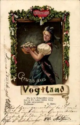 Präge Passepartout Ak Tracht aus dem Vogtland, Willkumme, Frau mit Klößen