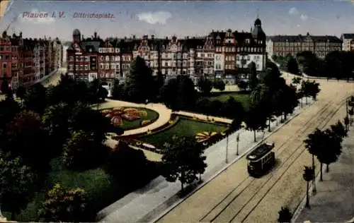 Ak Plauen im Vogtland, Partie am Dittrichsplatz, Blumenbeete, Straßenbahn