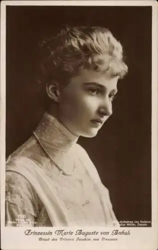 Ak Prinzessin Marie Auguste von Anhalt, Braut des Prinzen Joachim von Preußen, Porträt