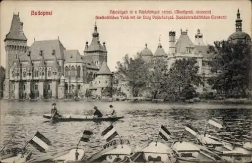Ak Budapest Ungarn, Stadtwäldchen, Teich, Burg Vajdahunyad, Landwirtschaftliches Museum