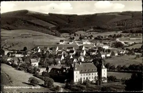 Ak Oberhundem Kirchhundem Sauerland, Gesamtansicht