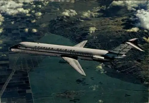 Ak Passagierflugzeug, McDonnell Douglas DC 9-40
