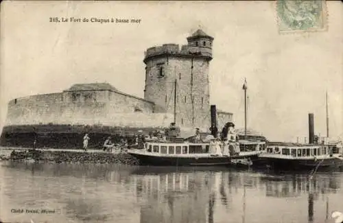 Ak Bourcefranc le Chapus Charente Maritime, Das Fort von Chapus bei Niedrigwasser