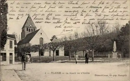 Ak Plaisir Yvelines, La Place de l'Eglise