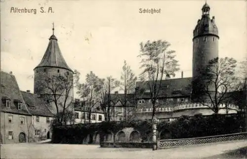 Ak Altenburg in Thüringen, Schlosshof