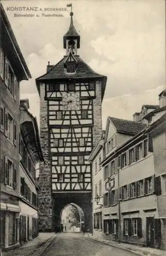 Ak Konstanz Bodensee, Schnetztor und Husenhaus, Fachwerk, Turmuhr