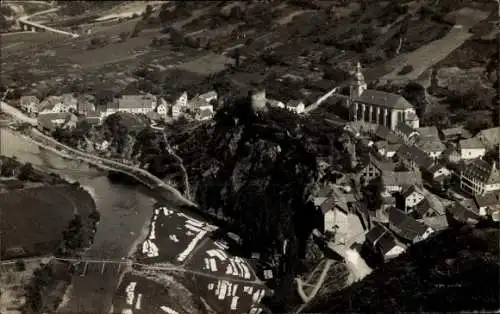 Foto Ak Heimbach in der Eifel, Ortsansicht, Luftaufnahme, Burg