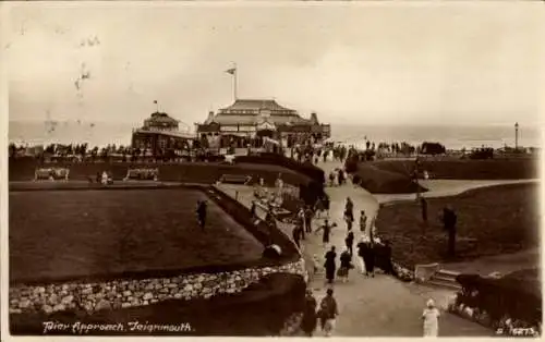 Ak Teignmouth, Devon, England, Pier-Anfahrt