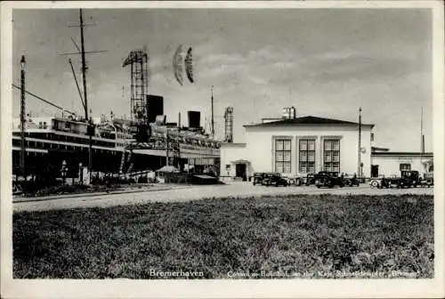 Ak Bremerhaven, Columbus-Bahnhof, Schnelldampfer Bremen