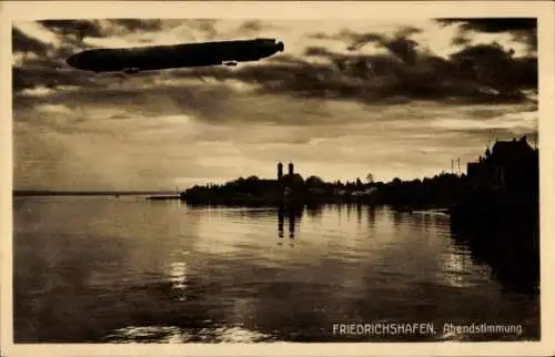 Ak Friedrichshafen am Bodensee, Abendstimmung, Zeppelin