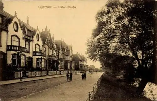 Ak Güstrow im Kreis Rostock, Hafenstraße