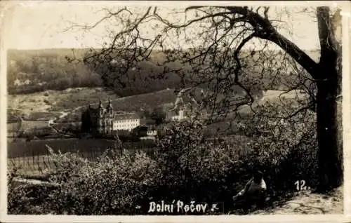 Foto Ak Dolní Ročov Unter Rotschow Rotschau Region Aussig, Kloster Dolní Ročov