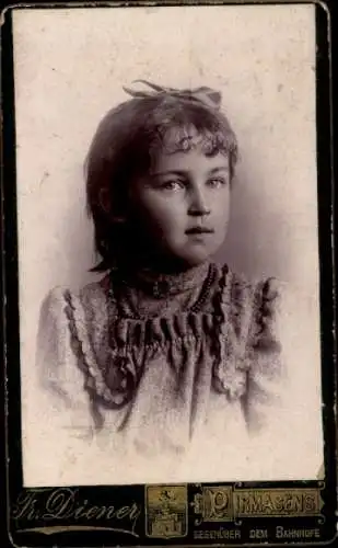 CdV Pirmasens am Pfälzerwald, Portrait von einem Mädchen