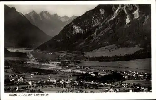 Ak Reutte in Tirol, Lechtalblick, Panorama